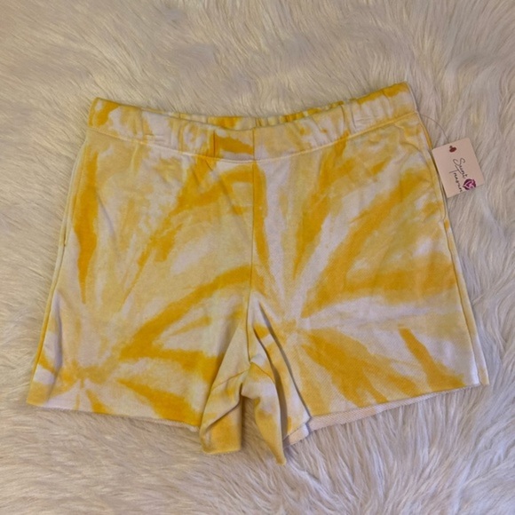 Secret Treasures Pajama Shorts Womens Size Medium Yellow Tie Dye Pjs‎ - Picture 1 of 8